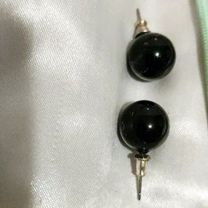 Small Black sphere circle stud earrings
